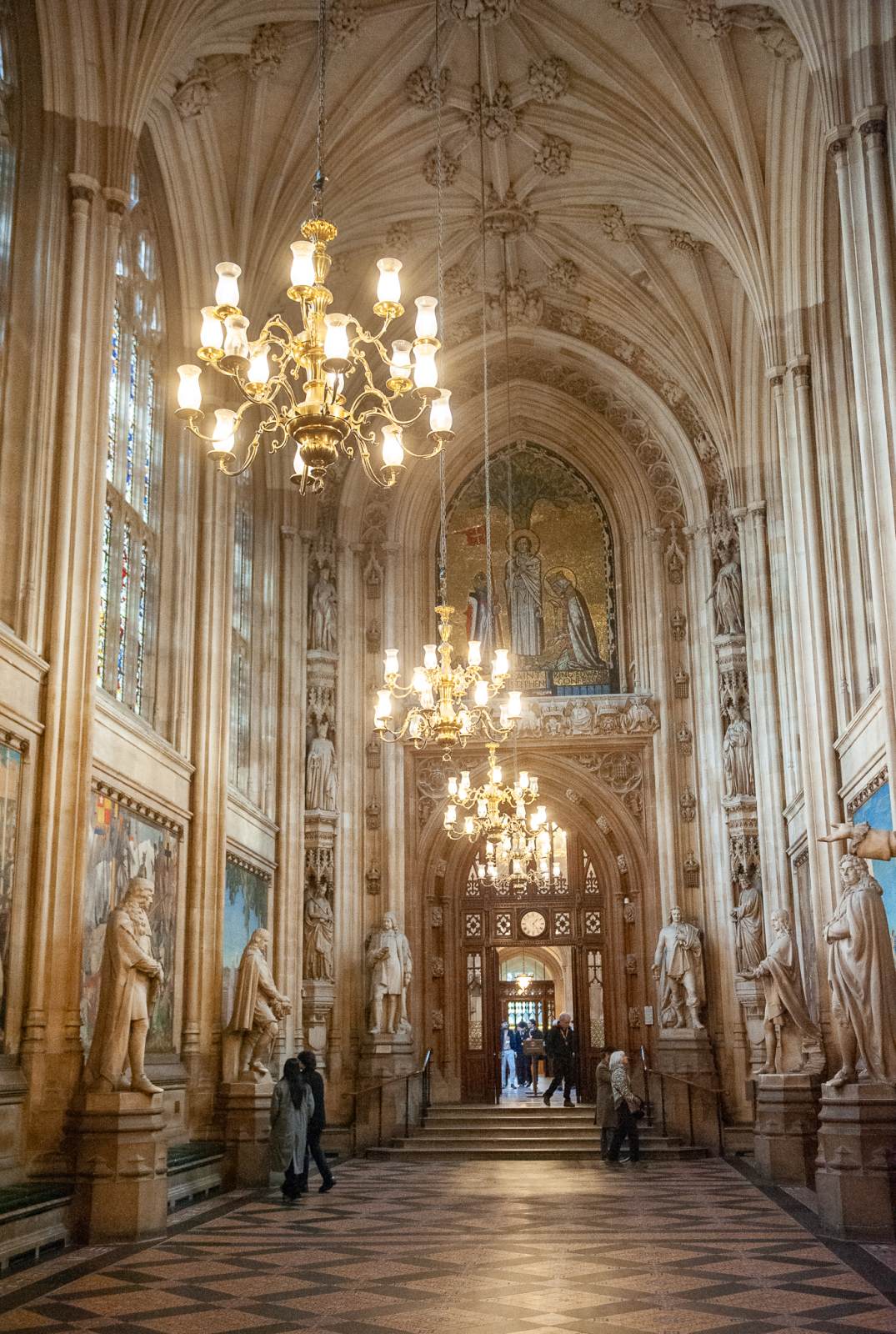 St Stephen's Hall, where statues of famous parliamentarians face each other